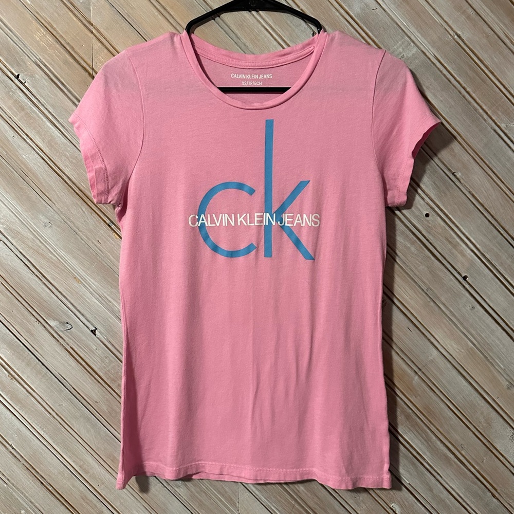 Calvin Klein Jeans Baby Pink Tee with Blue Logo CK Scoop Neck Cute Comfy